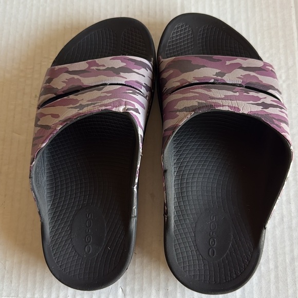 Oofos Ooahh Purple Camo Slides main image 6